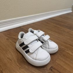 Kid’s Adidas Shoes 