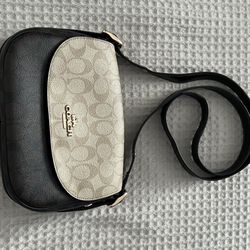 Coach Crossbody 