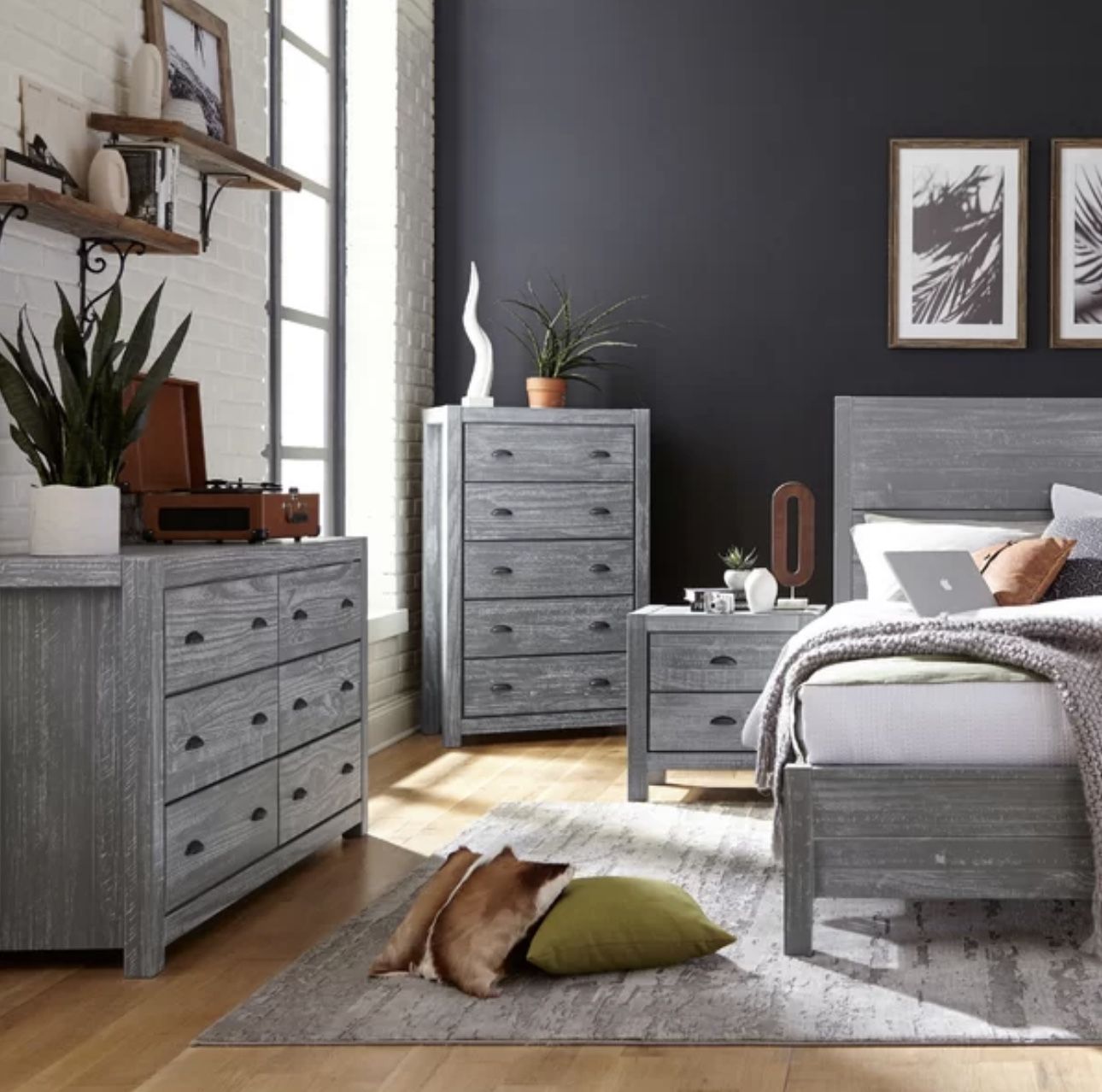 Grey Wood Bed Set 