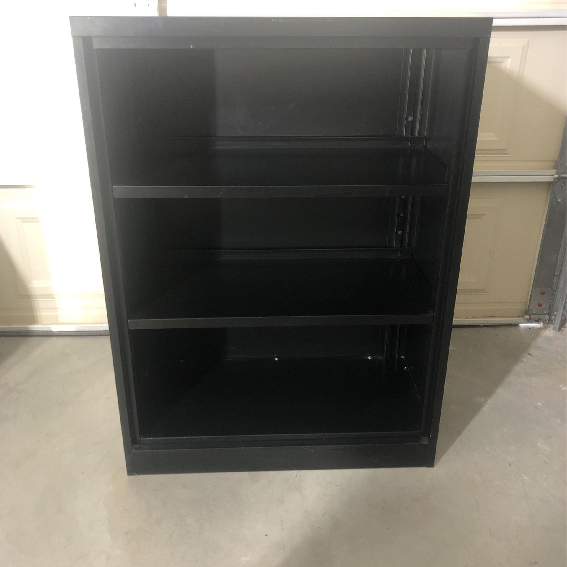 Metal File Cabinet/shelves 