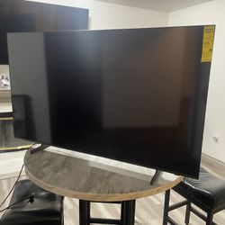 Brand New Samsung Crystal 4k TV  55inch