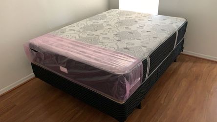 New queen mattress and box spring 2 pc bed frame is not included