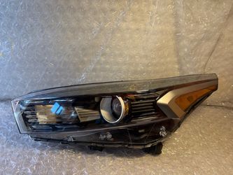 2022-2023-2024 Kia Forte Left Side Halogen Headlight OEM