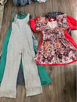 Women’s Clothes (Jumpsuits & Dresses)