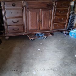 Dresser In Good Conditions/... Tall Dining Table Two Chairs... Free Pickup In Federal Way