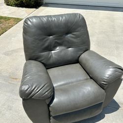 Recliner