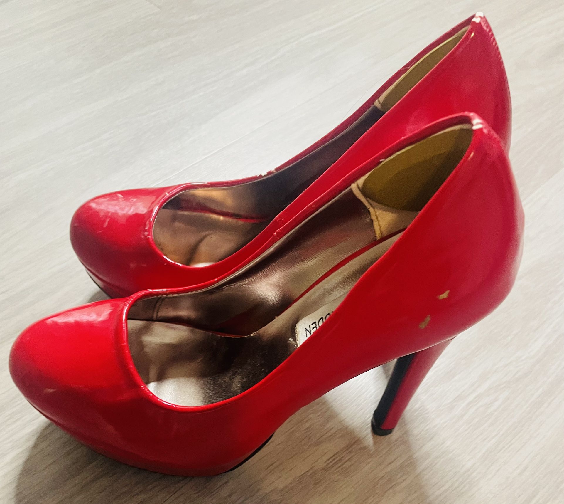 Steve Madden Red Pumps Heels