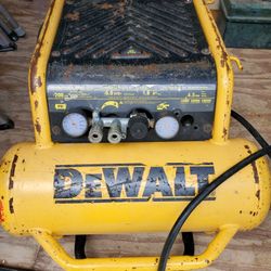 DEWALT 