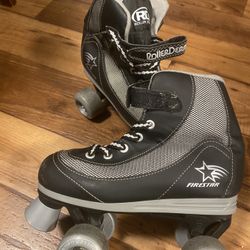 Roller Derby Size 4 