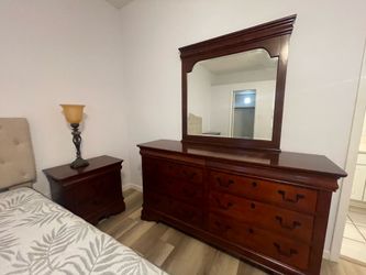 Cherry Wood Bedroom Set — Dresser, Mirror & 2 Nightstands