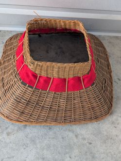 Pier 1 woven rattan Christmas tree skirt
