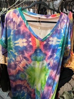 Tie-Dye V-Neck Short Sleeve Top size xxL
