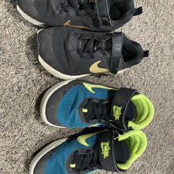 Nike Kids Size 1.5 Shoes 