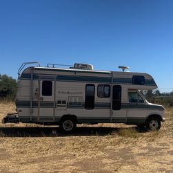 Ford Class C RV