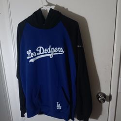Los Dodgers XL Hoodie Stadium GIVEAWAY 2022