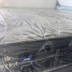 Sealy King Mattress