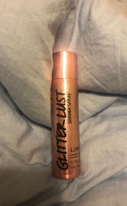 Victoria’s Secret Glitter Lust spray