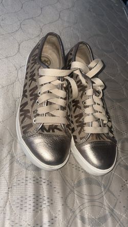 Michael kors 7/5 womens shoes