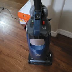 Vortex Captura model, upright vacuum cleaner