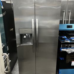 Frigidaire Side By Side Stainless Steel Refrigerator 