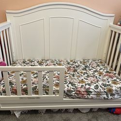 Crib/Toddler/Full Bed Conversion