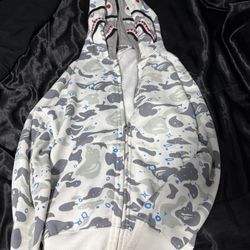 WHITE DOUBLE HOOD GLOW IN THE DARK BAPE 