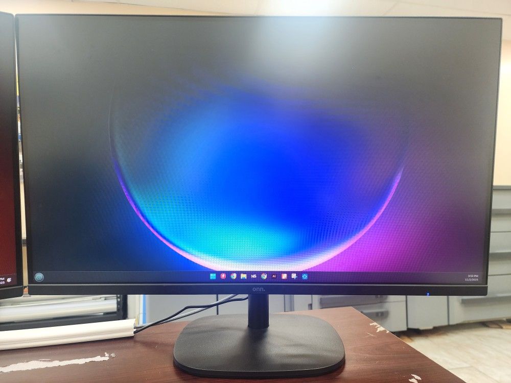 ONN BRAND NEW 32 INCH MONITORS