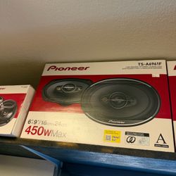 Pioneer 6x9’ 4-way door speakers