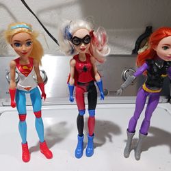 DC SUPER GIRLS. Good condition. 

- Batgirl Mission Gear
- Harley Quinn
- Super Girl