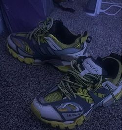 Balenciaga Tracks