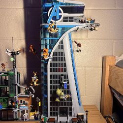 Lego Avengers Tower