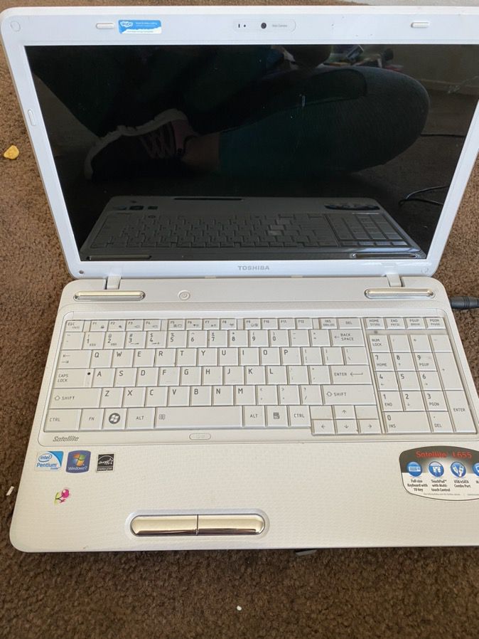 FREE Toshiba L655 and a monitor