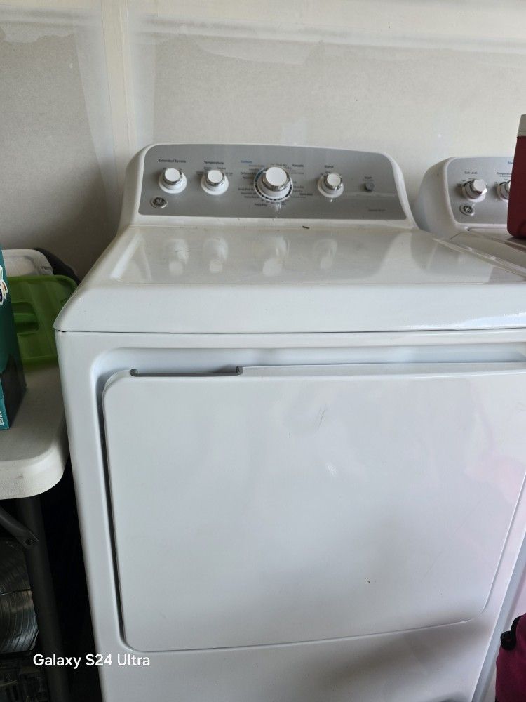 GE brand New Washer And Dryer