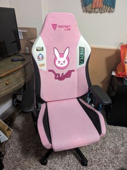 Secret Labs Omega https://offerup.com/redirect/?o=RC5WYQ== gaming chair