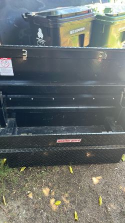 Weather guard toolbox for back of pick up Weather guard toolbox for back of pick up