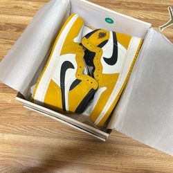 Nike Jordan 1 Yellow Ochre Youth Size 4Y