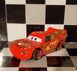 Disney Pixar Lightning McQueen Cars 2 version
