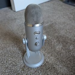 Yeti "Blue" Silver USB Microphone 