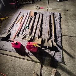 Garden and Construction Tools Deal