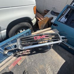 Gmc Sierra Grill