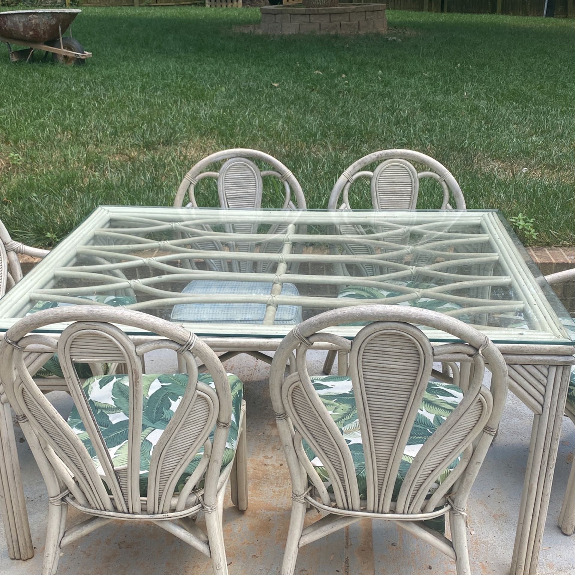 Glass Top Table And Chairs 