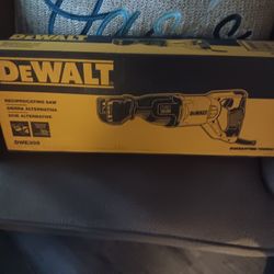DeWALT 12 Amp Reciprocating Saw 