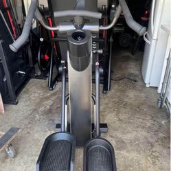  Bowflex SE/ SEi Elliptical