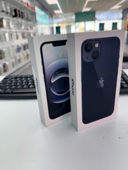 iPhone 16e with iPhone 13