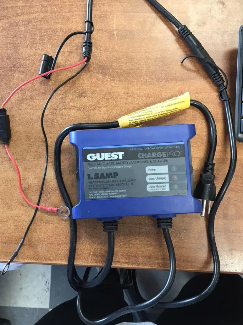 Guest Charge Pro 1.5 Amp Battery Maintainer And Charger 