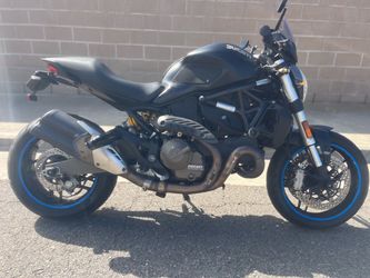 2016 Ducati Monster 821
