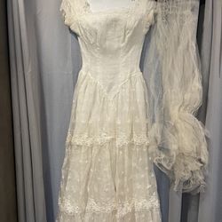 Vintage Wedding Dresses 