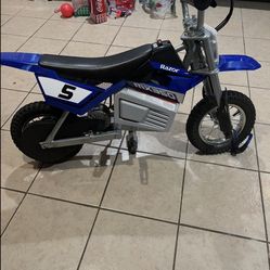BOYS RAZOR ROCKET MX 350 ELECTRIC DRT BK