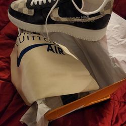 Louis Vuitton Air Force one.