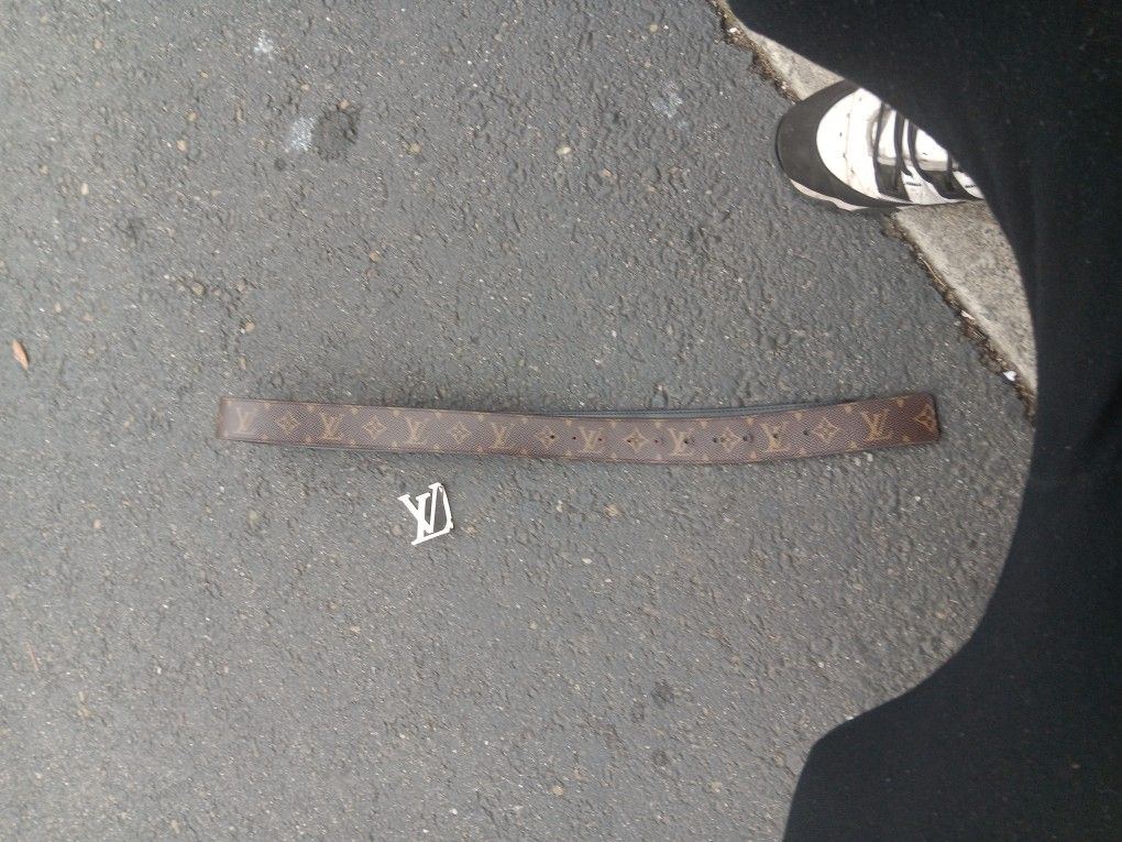 Louis Vuitton Belt #M9821